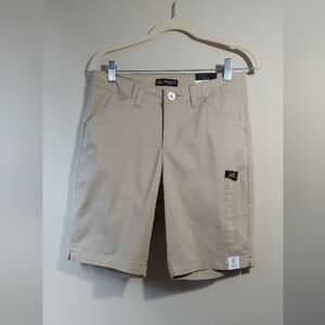NEW Bermuda Midrise Tan Cotton Relaxed Fit Shorts Size 6